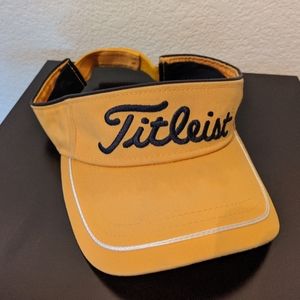 VintageTitleist Visor, yellow, black embroidered,